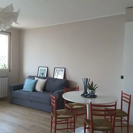 Una Terrazza Vistalago Apartamento